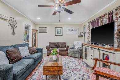 Welcome to this beautifully updated ranch offering the ease of - photo 8