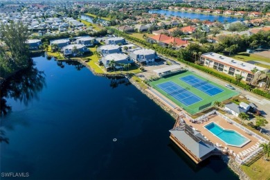 Lake Townhome/Townhouse For Sale in Fort Myers, Florida