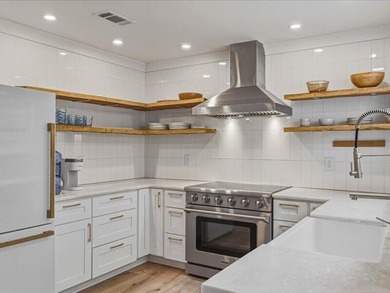 Beautifully updated 3-bedroom, 2-bath home situated on a - photo 4