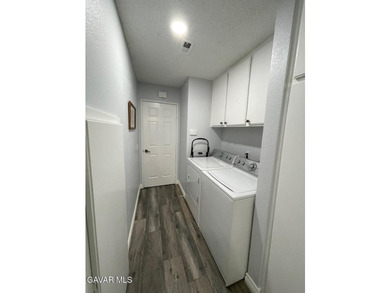 *** Antelope Valley Country Club Estates *** Experience Elegant - photo 3