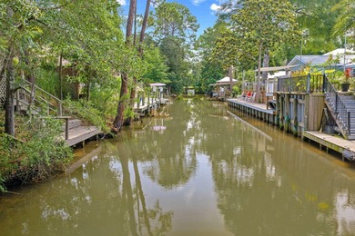 WATERFRONT...Tucked along one of the area's canal-front streets - photo 2