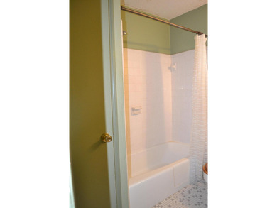 Welcome to Rivers Bend Condominiums, a hidden gem in the heart - photo 13