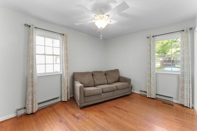 3 bedroom 1 1/2 bath brick rancher with attached carport and - photo 16