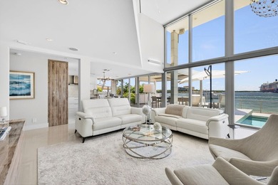 Rare opportunity to own one of only 10 exclusive estates along - photo 31