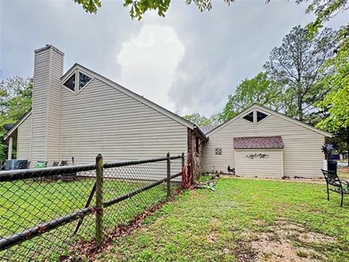 Embrace the ultimate river lifestyle in this beautifully updated - photo 4