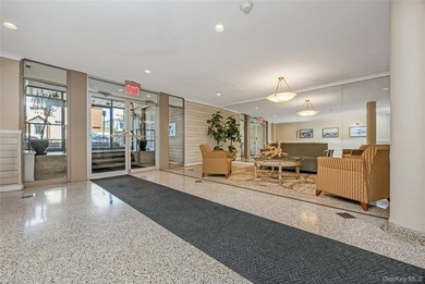 Come and live the beach life. This Junior 4 corner unit offers - photo 3