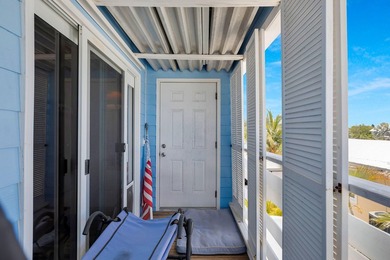 A beautifully kept home with amazing views of the Gulf, and easy - photo 44
