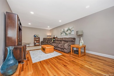 Come and live the beach life. This Junior 4 corner unit offers - photo 5