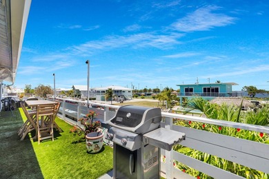 A beautifully kept home with amazing views of the Gulf, and easy - photo 46