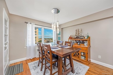 Come and live the beach life. This Junior 4 corner unit offers - photo 7