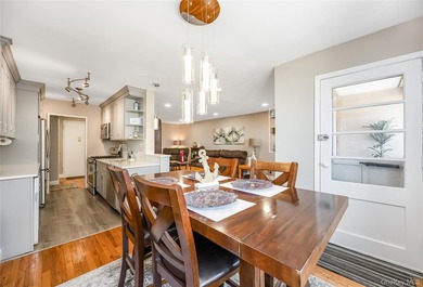 Come and live the beach life. This Junior 4 corner unit offers - photo 10