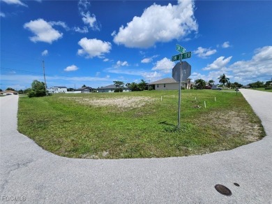 Cape Coral Lakes Area Lot For Sale in Cape Coral Florida
