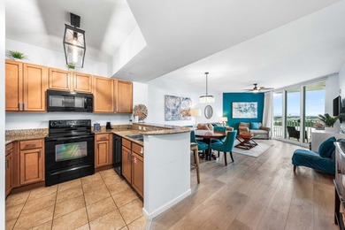 Welcome to your coastal retreat! This beautifully updated - photo 2