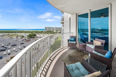 Welcome to your coastal retreat! This beautifully updated - photo 7