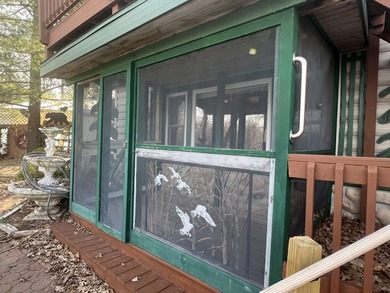 Welcome to your Up North escape on Sutherland Lake. With 90 feet - photo 8