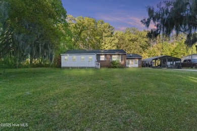 Perquimans River Home For Sale in Hertford North Carolina