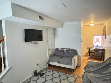 Great INVESTMENT as there is a tenant in place with lease - photo 4