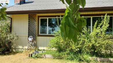 2 houses for the price of 1, Welcome to 1400 and 1408 Riosa rd - photo 6