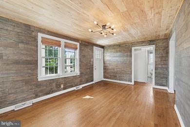 Charming and beautifully updated home in an exceptional - photo 14