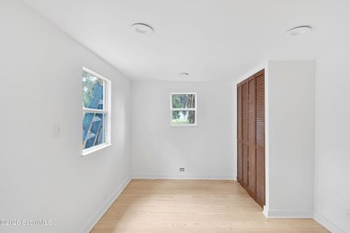 Charming 1-Bedroom Remodeled Trailer in St. Simons Mobile Home - photo 16