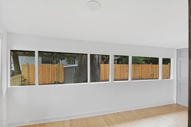 Charming 1-Bedroom Remodeled Trailer in St. Simons Mobile Home - photo 18