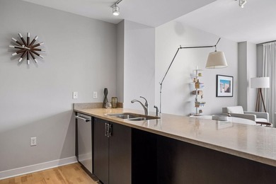 Refined urban living in one of the most coveted boutique - photo 18