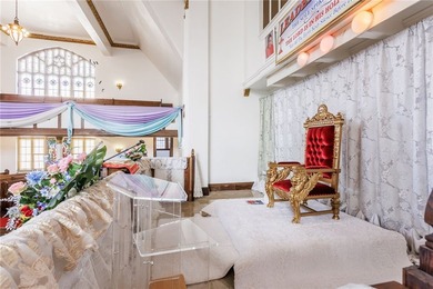 A rare opportunity! Located South East of City Center in the - photo 21