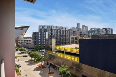 Refined urban living in one of the most coveted boutique - photo 29