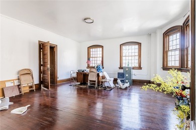 A rare opportunity! Located South East of City Center in the - photo 32