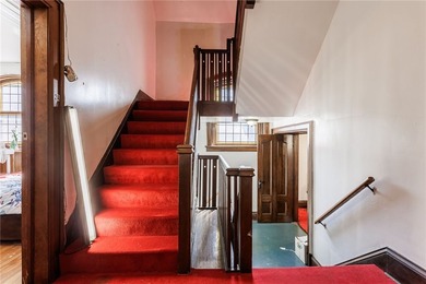 A rare opportunity! Located South East of City Center in the - photo 34