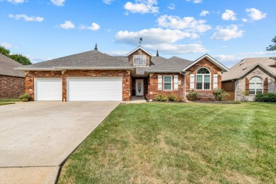Lake Home Sale Pending in Ozark, Missouri