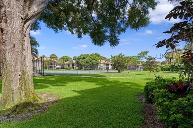 ABSOLUTELY GORGEOUS FIRST FLOOR CONDO | PRESTIGIOUS BANYAN - photo 23