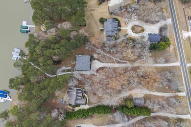 Welcome to this exceptional lakefront retreat in sought-after - photo 40