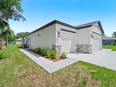 4.99% interest rate and/or other Buyer Incentives Available* - photo 3