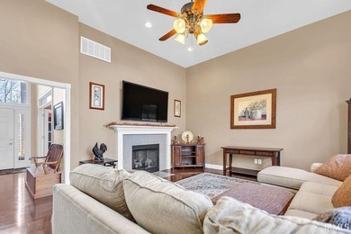 Welcome to this beautifully designed and meticulously maintained - photo 4