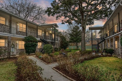 Welcome to 516 Arlington Drive, Unit B5! This beautifully - photo 1