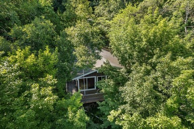 Spectacular Lake Wisconsin getaway home! This fully furnished 1 - photo 4
