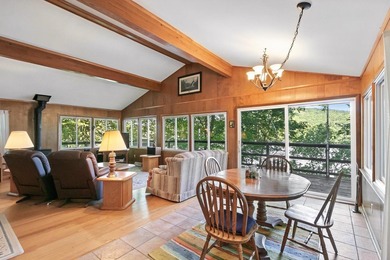 Spectacular Lake Wisconsin getaway home! This fully furnished 1 - photo 8