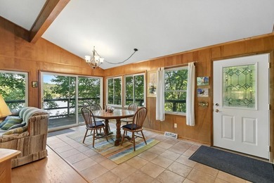 Spectacular Lake Wisconsin getaway home! This fully furnished 1 - photo 10