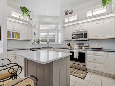 Tucked into one of the Redlands' most sought-after subdivisions - photo 13