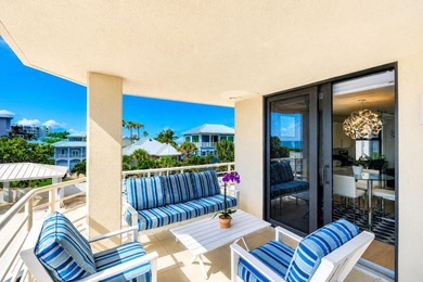 This beautifully updated 3 BR, 2.5 BA corner unit offers - photo 14