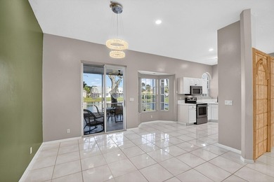 Lovely villa with breathtaking views of the lake and fountain - photo 14