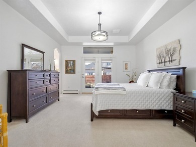 Tucked into one of the Redlands' most sought-after subdivisions - photo 16