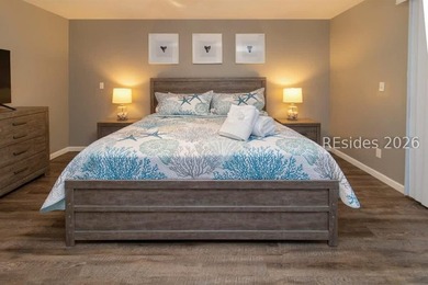Beautifully updated and thoughtfully furnished, 644 Queens Grant - photo 16