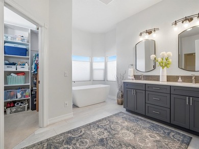 Tucked into one of the Redlands' most sought-after subdivisions - photo 19
