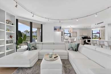 This beautifully updated 3 BR, 2.5 BA corner unit offers - photo 20