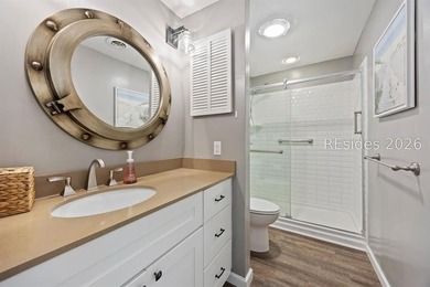 Beautifully updated and thoughtfully furnished, 644 Queens Grant - photo 22