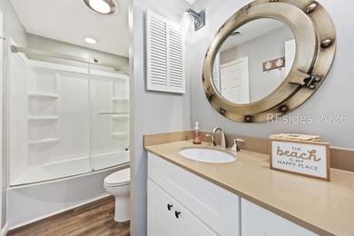 Beautifully updated and thoughtfully furnished, 644 Queens Grant - photo 23
