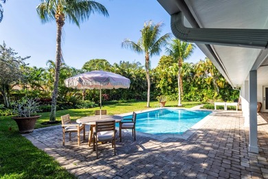 2720 Cardinal Circle, Gulf Stream, Florida: Place Au Soleil, a - photo 24