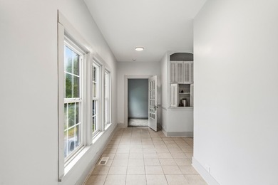 Beautifully restored 1938 historic cottage blending timeless - photo 29